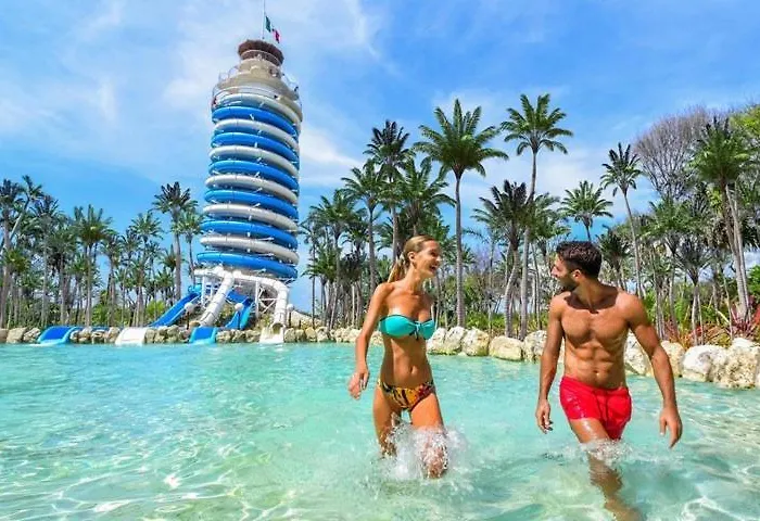 Seas 2br 2 Min Walk To 7 Rooftop Pools Akumal